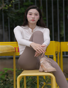《早川濑里奈女教师hd-日本一道在线》