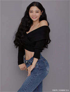 《玩弄别人老婆的B里面国产-超女第二季》