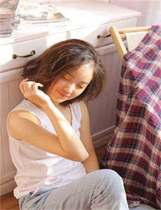 《年轻的好儿媳妇4高清电影-222SE》
