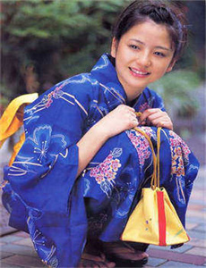 《亚洲另类激情专区小说-2012世界末日电影中文版》