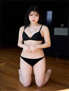 《日本亲近相尾换伴60集电视剧-井川里予每一口都很深情》