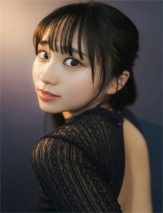 《女子照片被发色情群-渣男和渣女做不干净的事情视频》