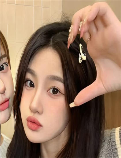 表演艺术解析：《小皮大世界第2季》的配角的精彩演绎与功能作用 理解角色塑造的艺术